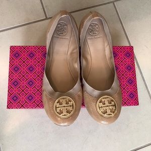 Tory Burch Caroline Size 9